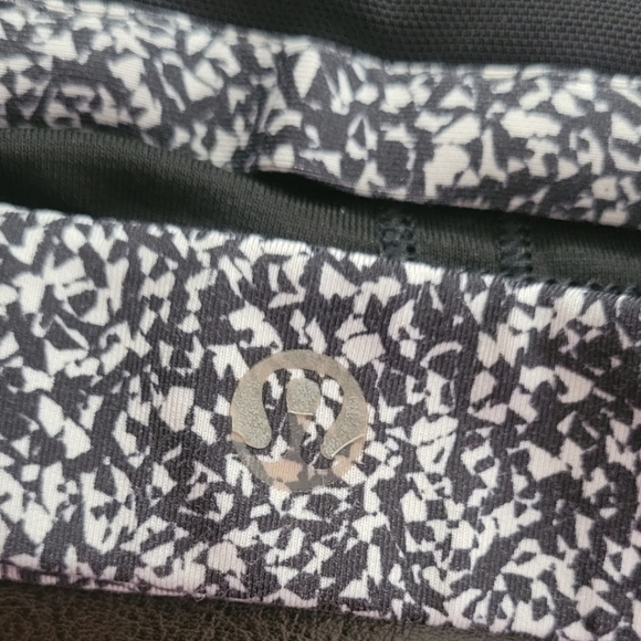 Lululemon Pavement Pusher - Picture 6 of 7